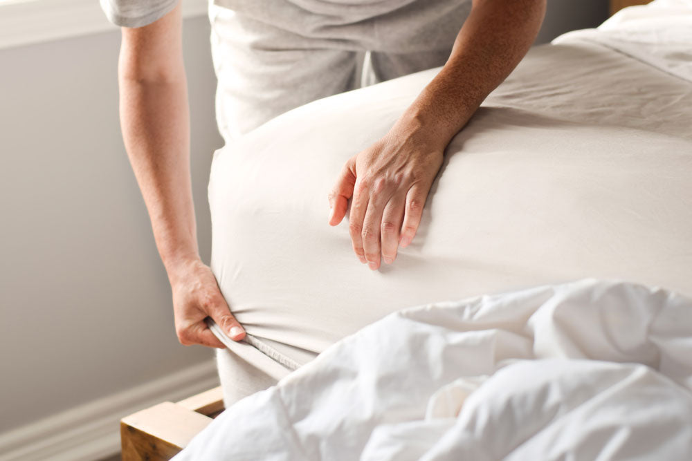 Bedsheets: Signs That They Are Worn, What Makes Them Last, and How to Repurpose Them